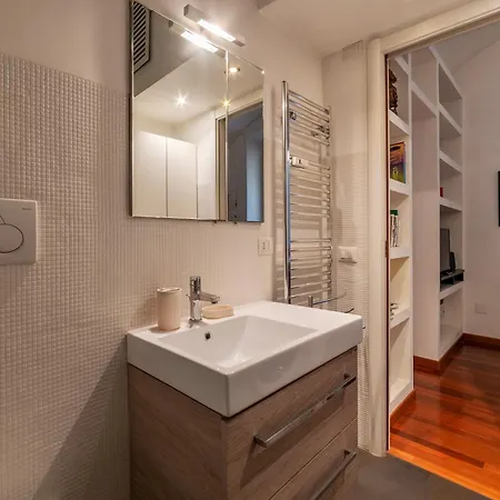 Guesthost - San Giovanni In Laterano Dazzling